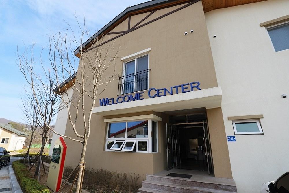 Le Comte Bleu Hotel Пьончан Екстериор снимка